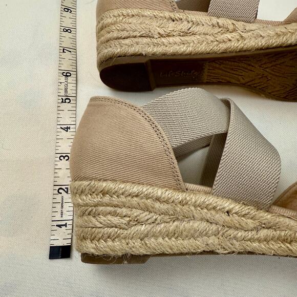 Lifestride 2.0 Keaton Tan Wedge Espadrilles 8M Slip On Comfy Elastic Straps - Picture 10 of 16